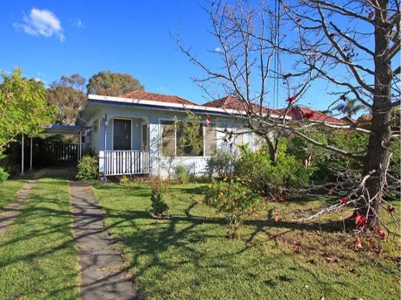 36 Sixth Avenue, Loftus - Image 1