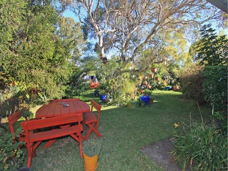 36 Sixth Avenue, Loftus - Thumbnail 2