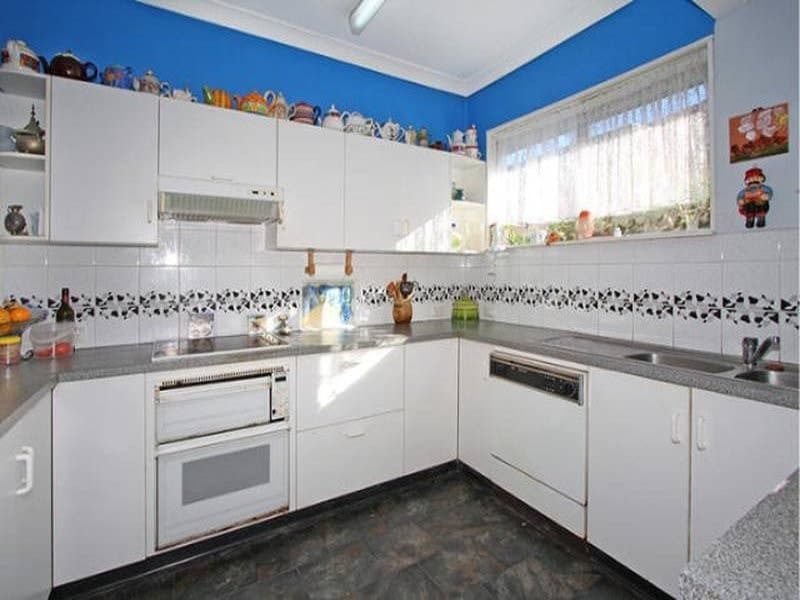 36 Sixth Avenue, Loftus - Thumbnail 3