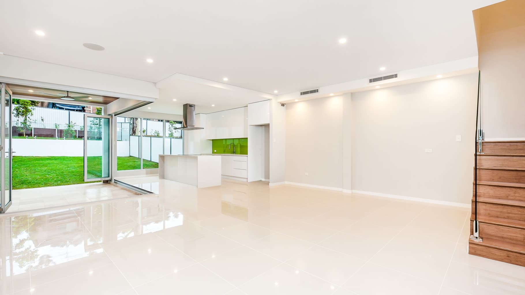 15B Warrigal Street, Jannali - Thumbnail 3