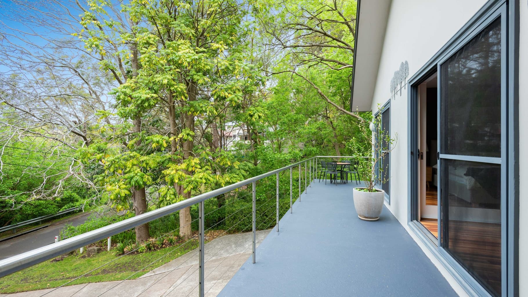 19 Tenth Avenue, Oyster Bay - Thumbnail 7