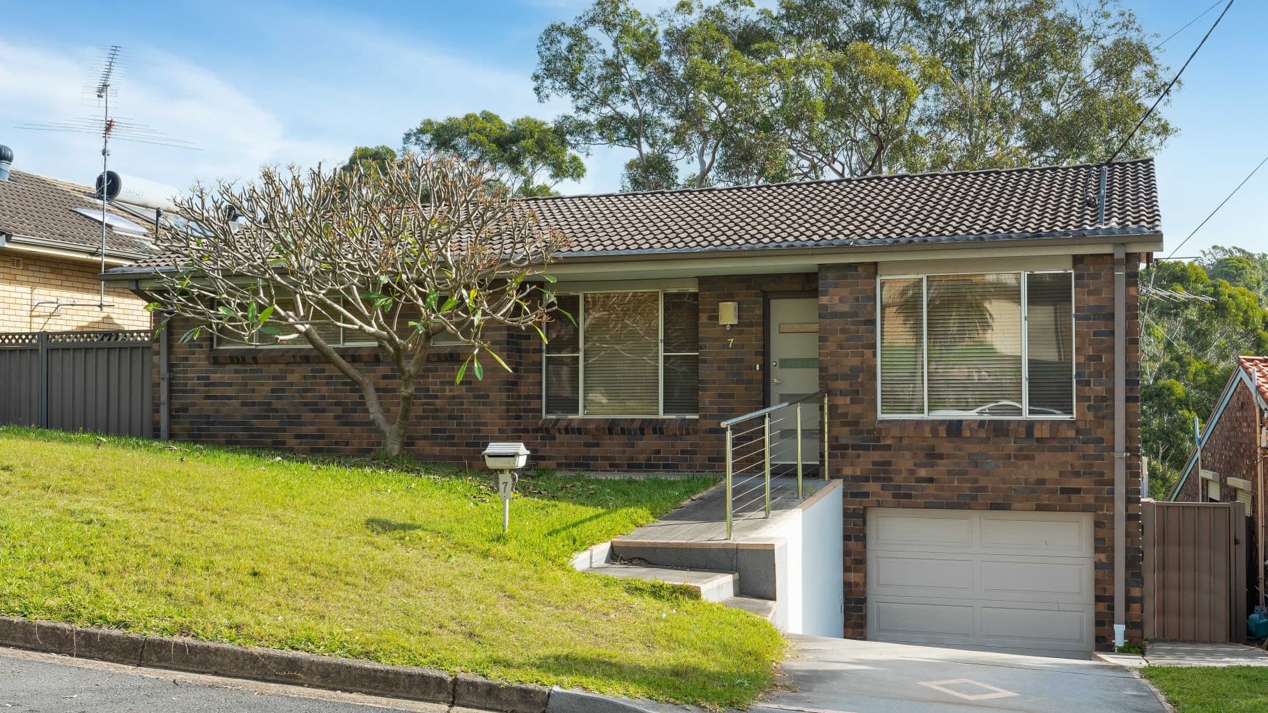 7 Boondah Place, Kareela - Image 1