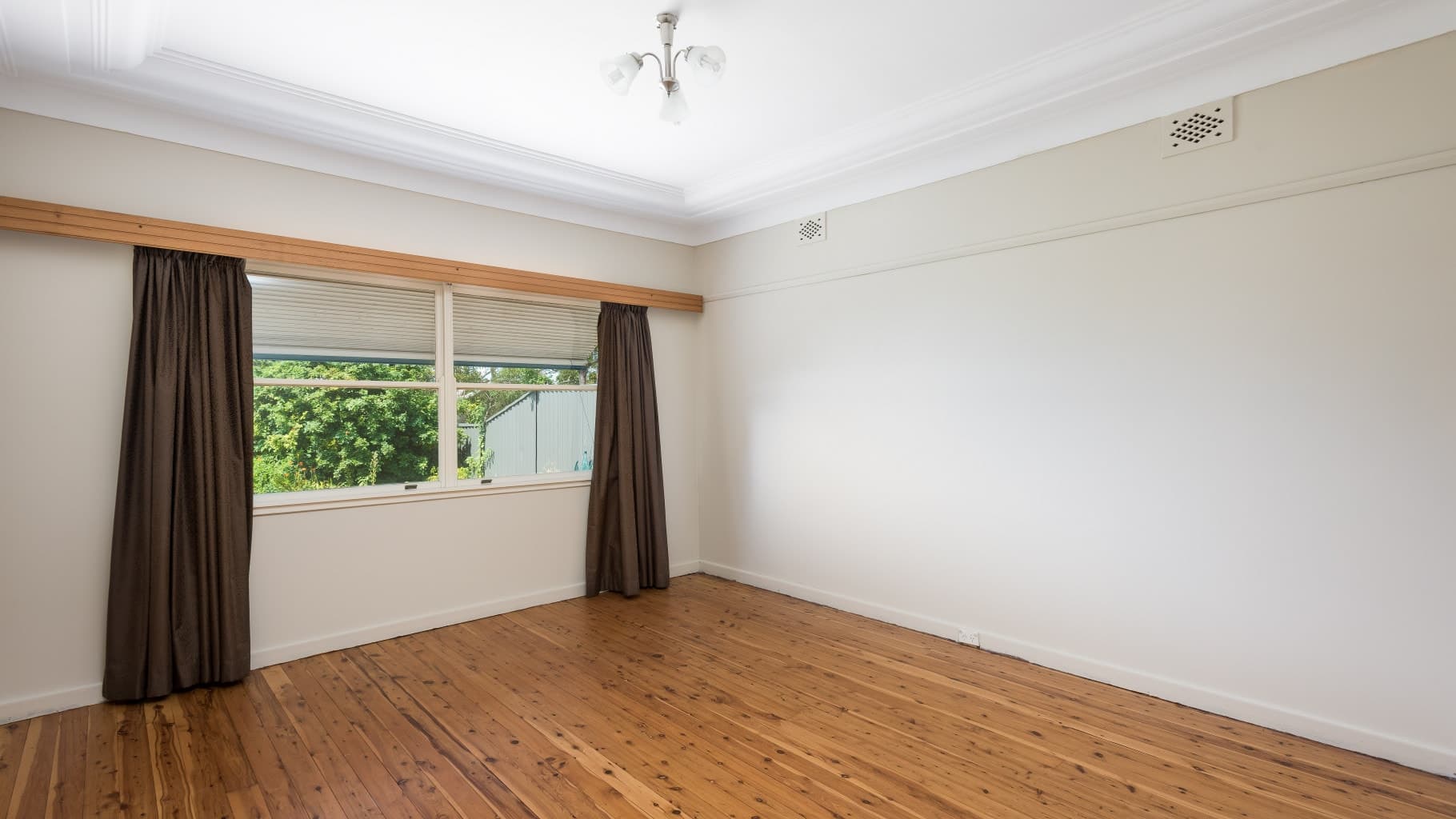 41 Sutherland  Road, Jannali - Thumbnail 4