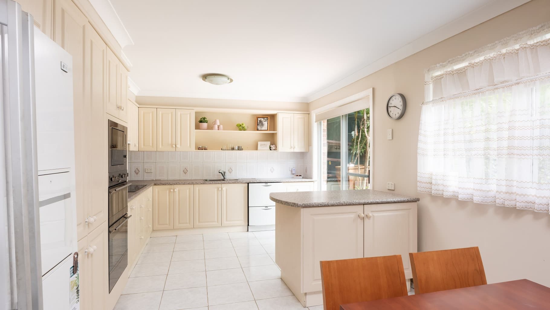 72-74 Washington Drive, Bonnet Bay - Thumbnail 5