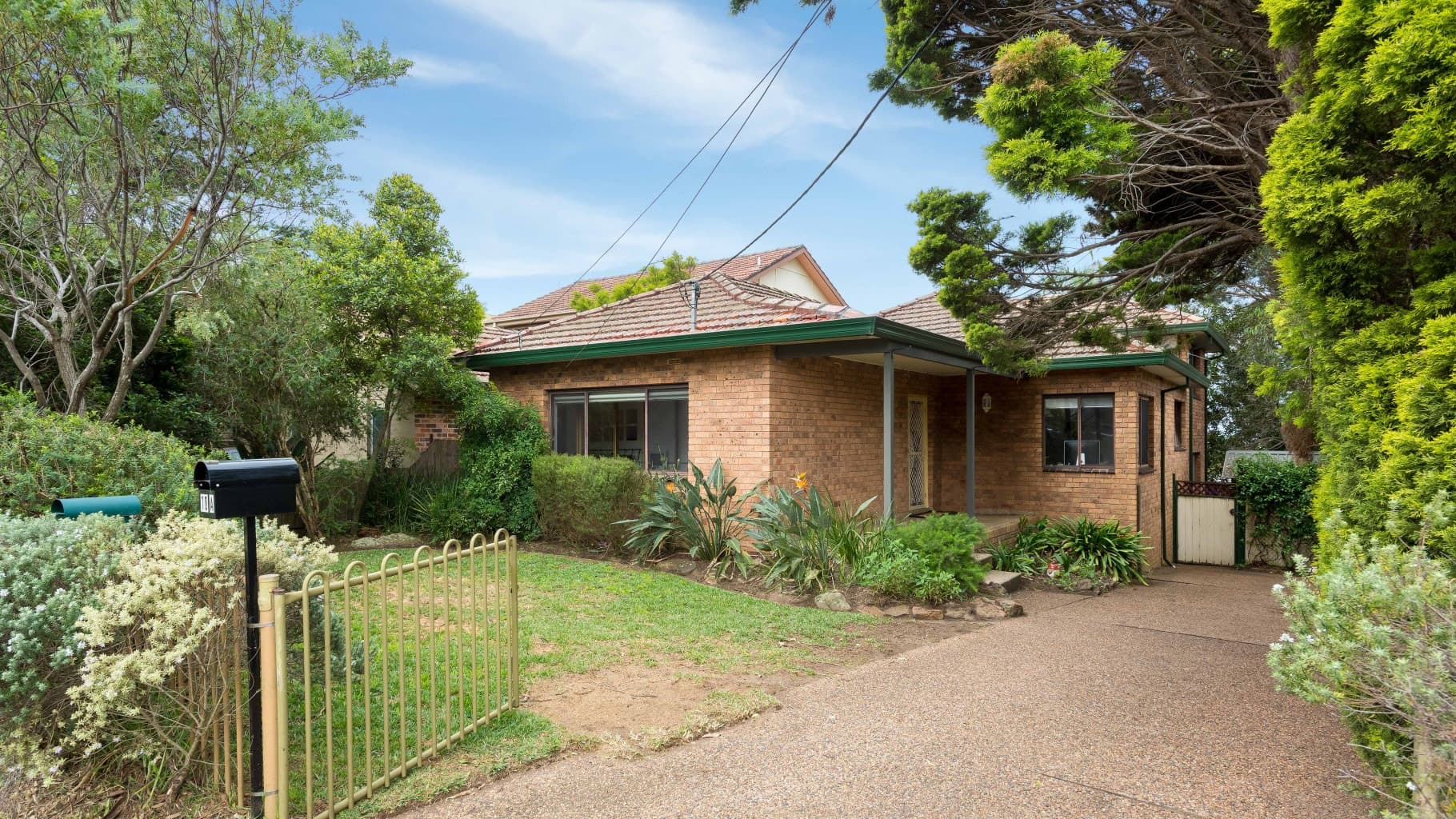 10 Caroline Street, Oyster Bay - Image 1