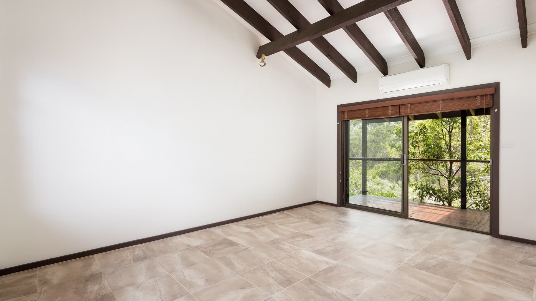 26 Geraldton Place, Yarrawarrah - Thumbnail 2