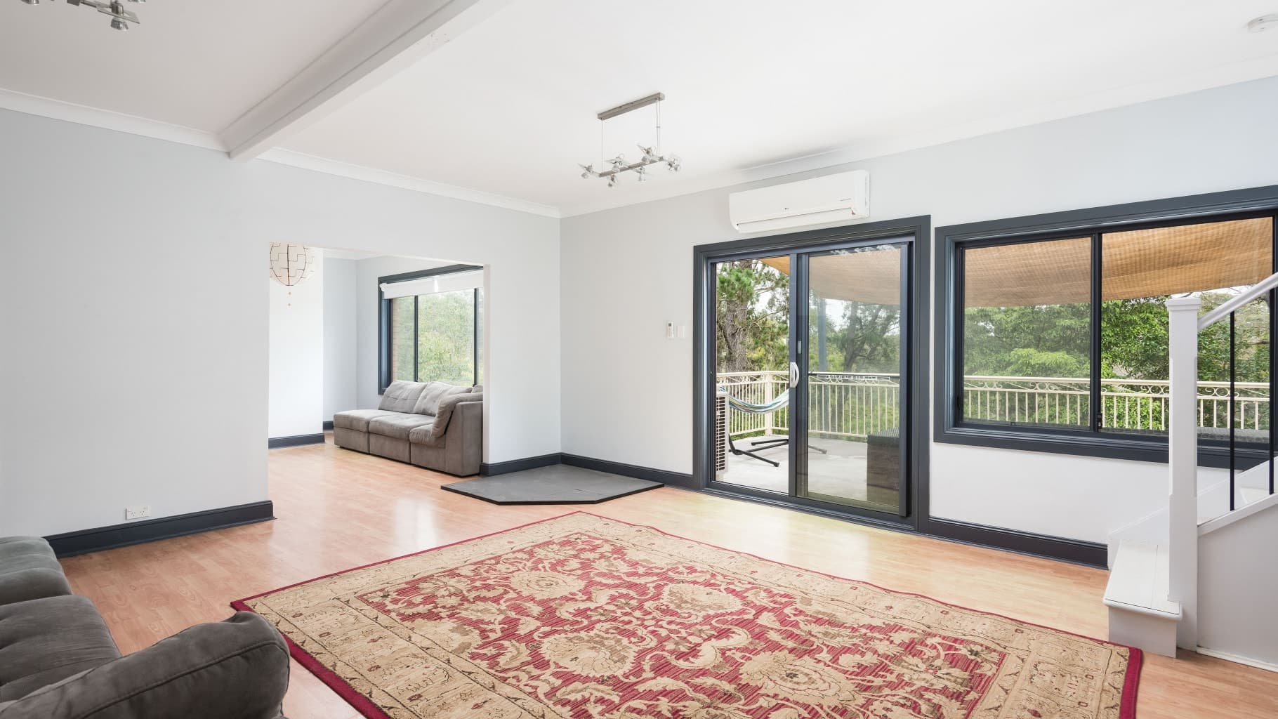 216 Oyster Bay Road, Jannali - Thumbnail 3