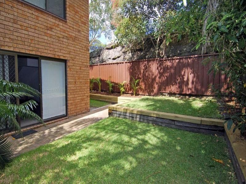 33/28-32 Railway Crescent, Jannali - Image 1