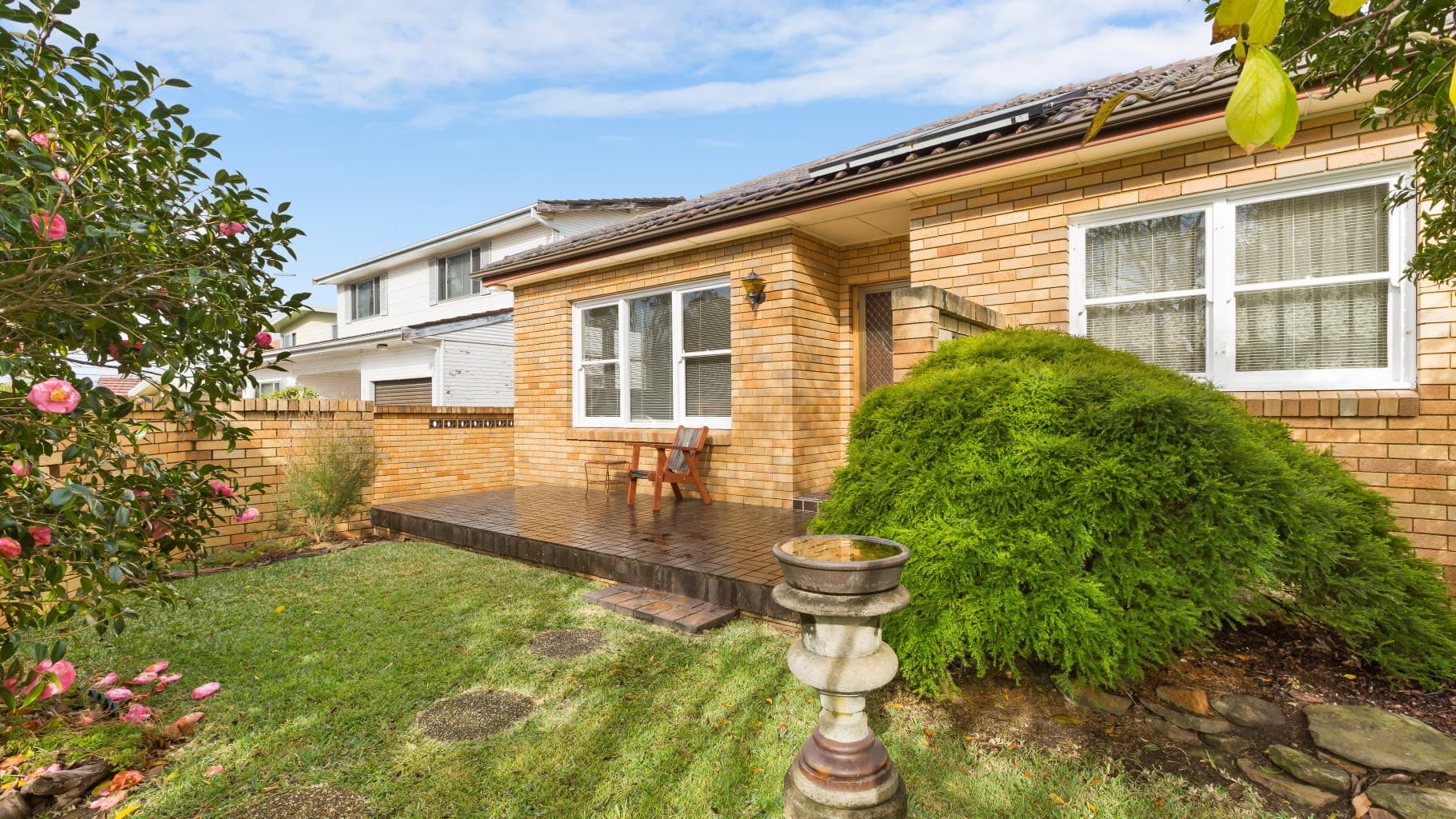 62 Scylla Road, Oyster Bay - Image 1