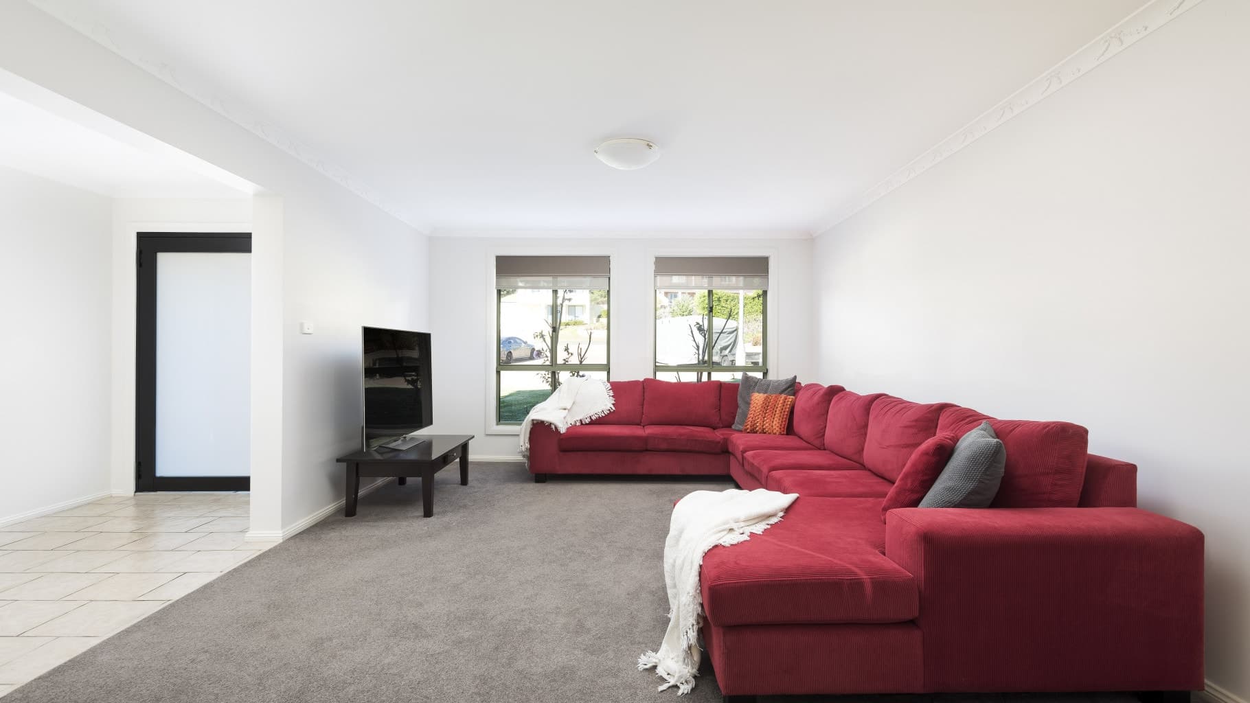 21 Yarra Vista Court, Yarrawarrah - Thumbnail 2