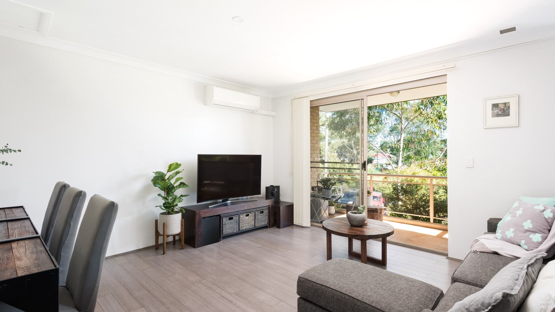 5/96 Railway Crescent, Jannali - Thumbnail 2