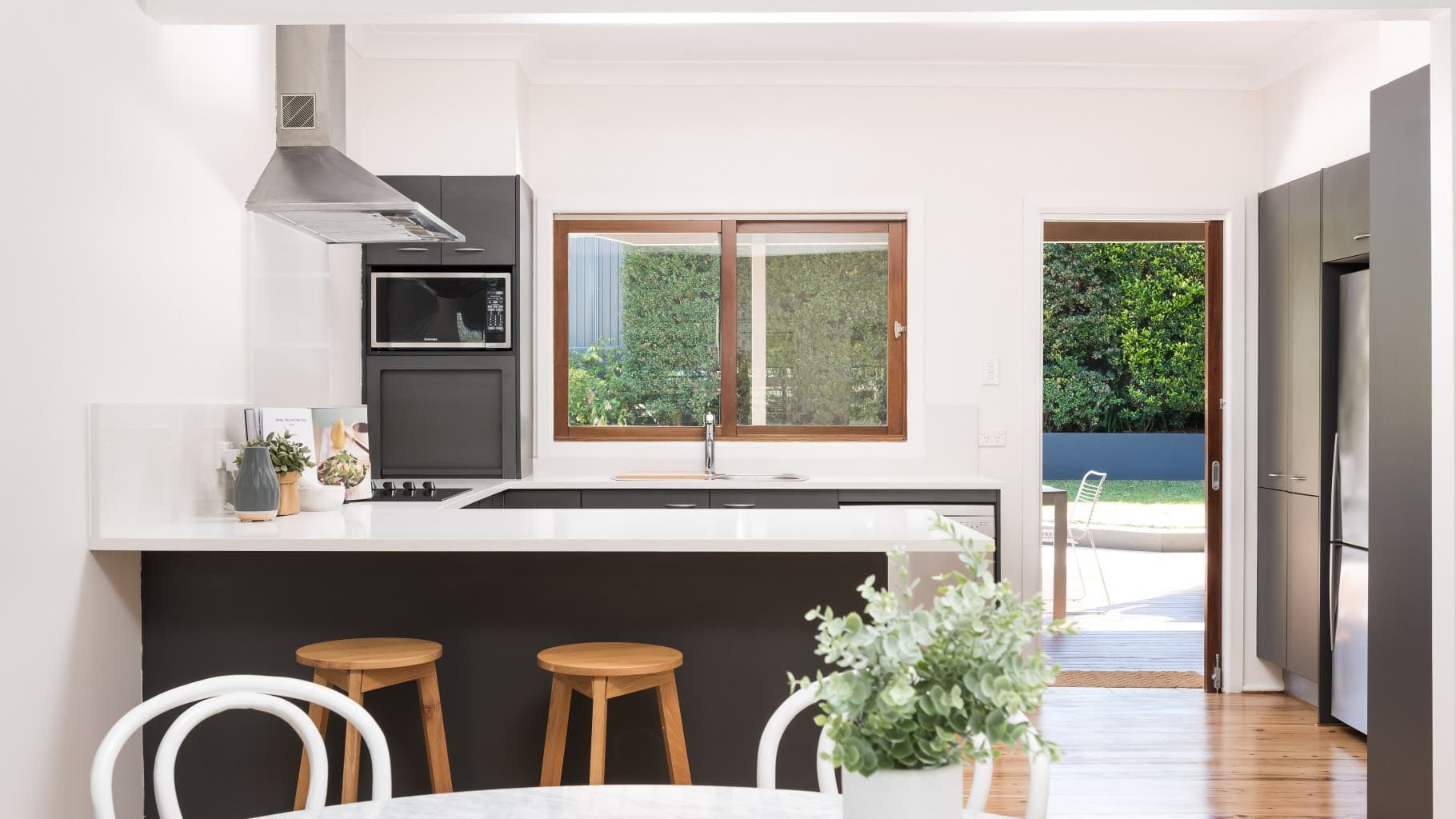 89 Carina Road, Oyster Bay - Thumbnail 2