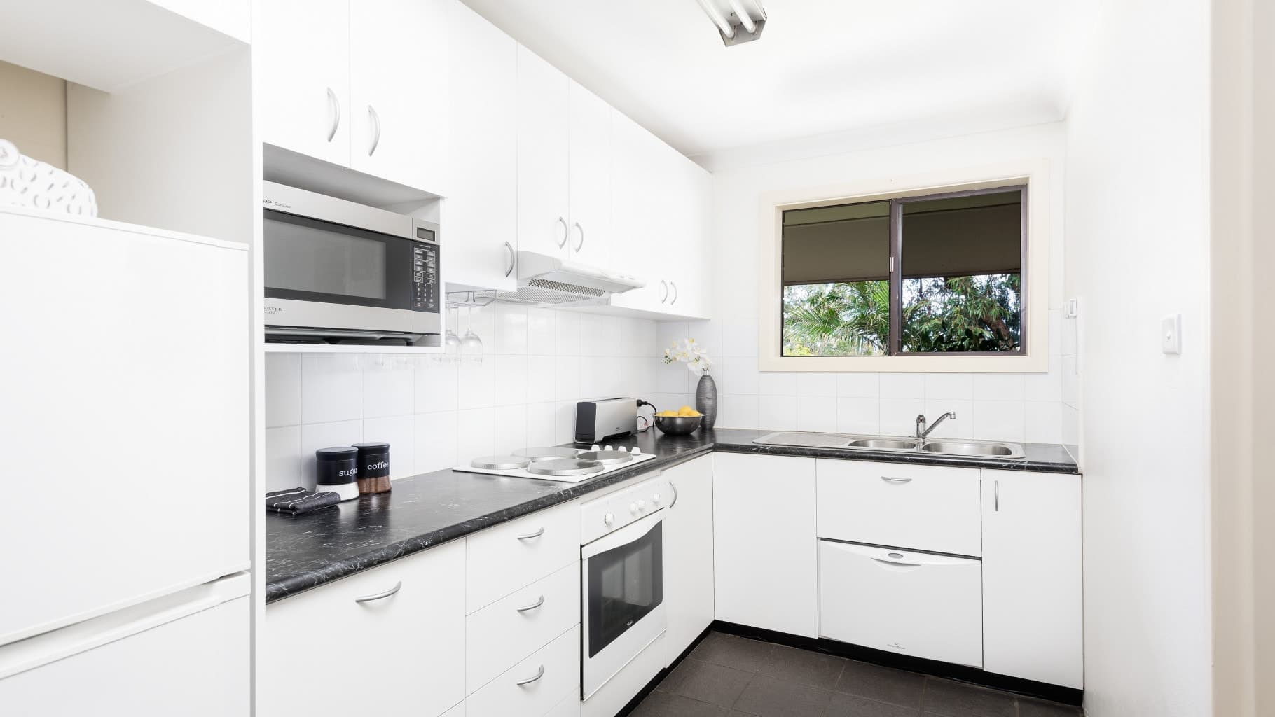 6/91-93 Auburn  Street, Sutherland - Thumbnail 2