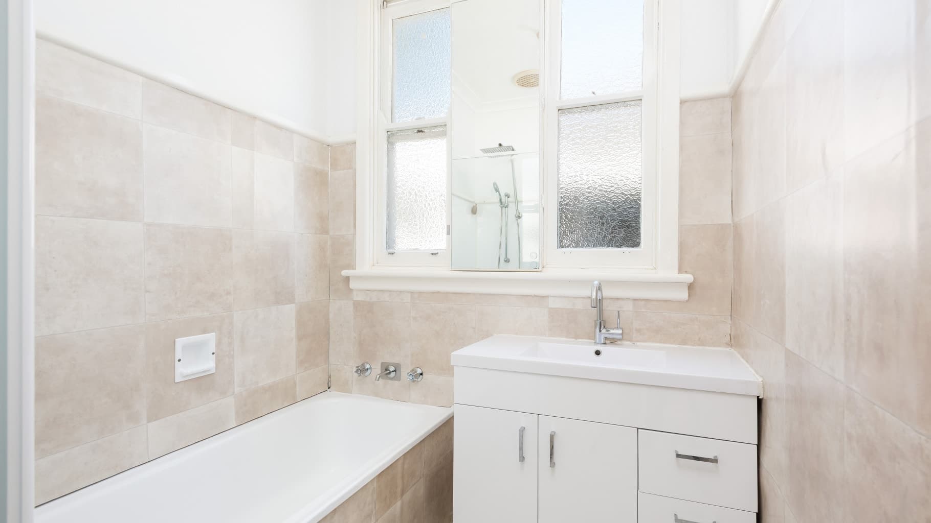 42 Phillip Street, Oyster Bay - Thumbnail 4
