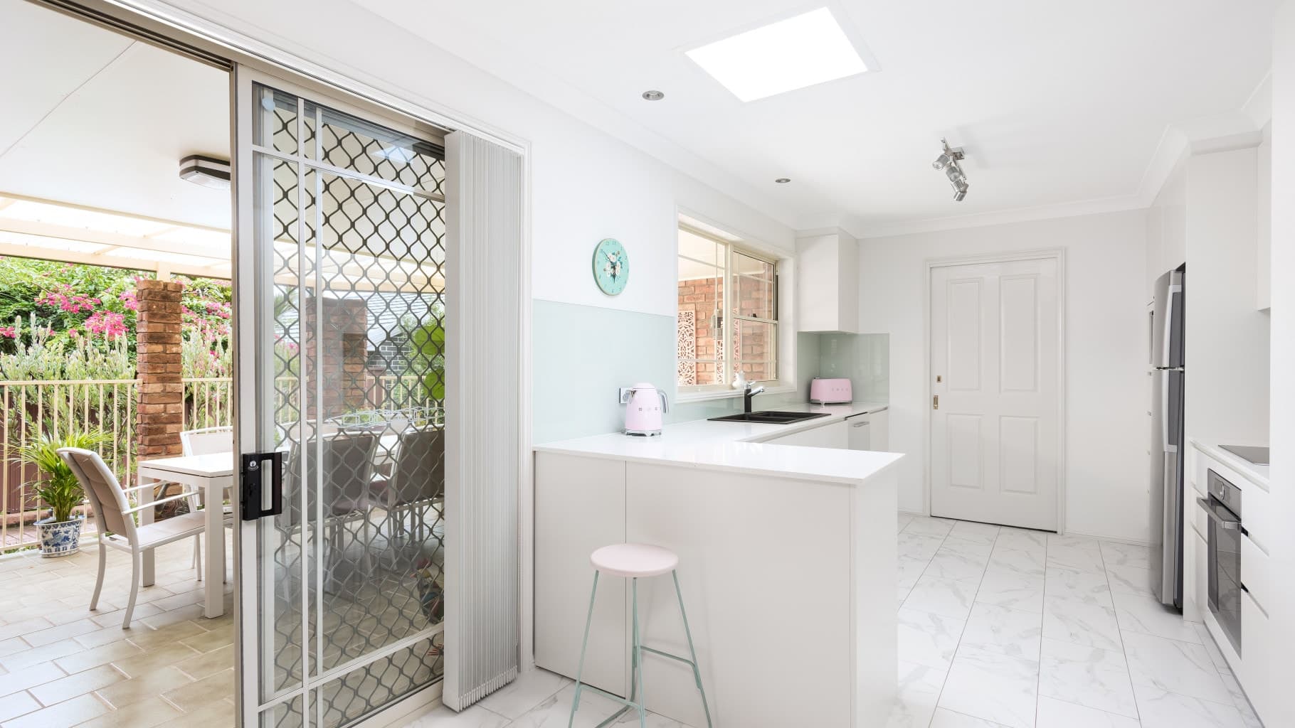 6 Coonong  Road, Gymea Bay - Thumbnail 4