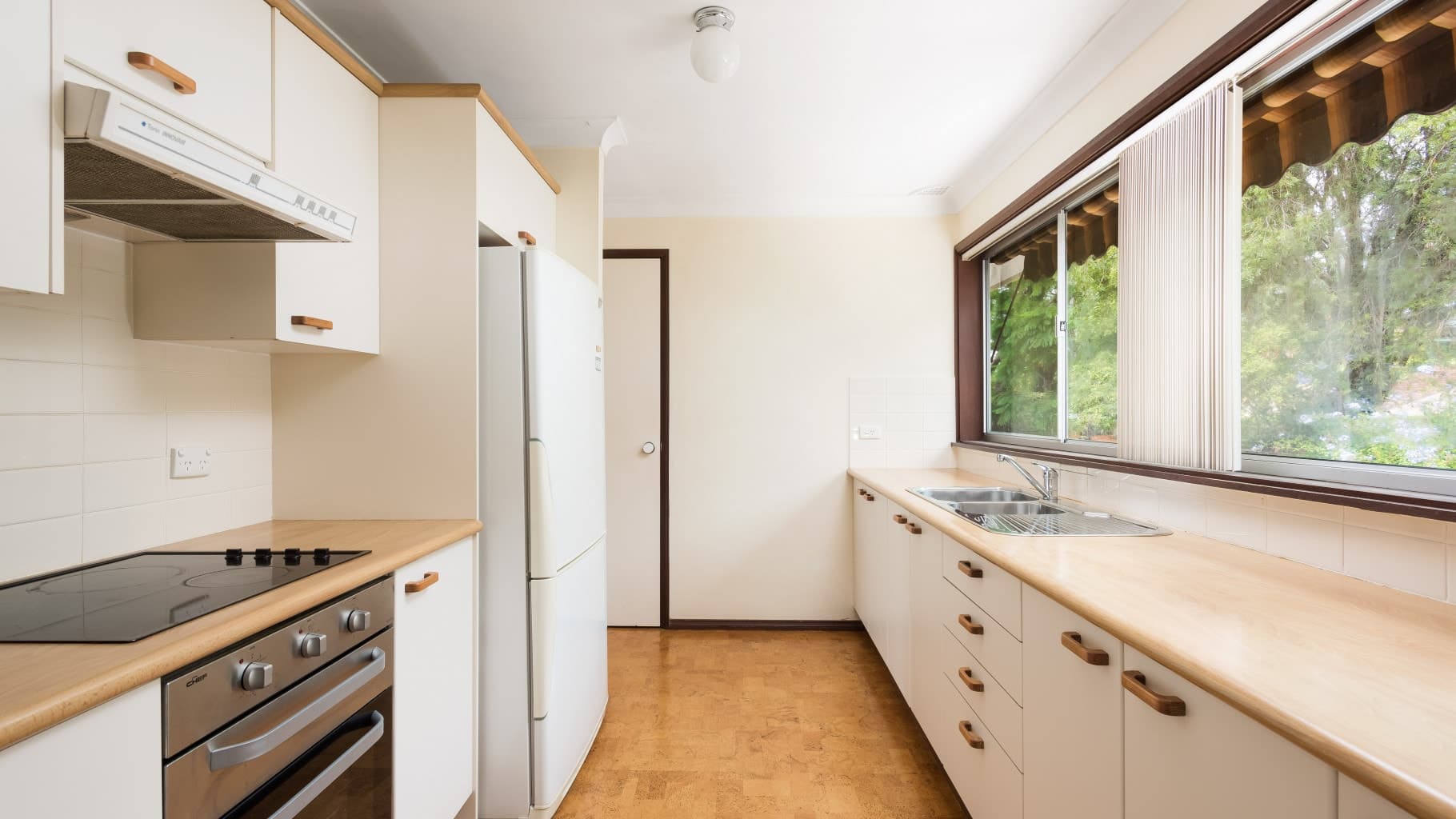 22 Kingsbury Place, Jannali - Thumbnail 3