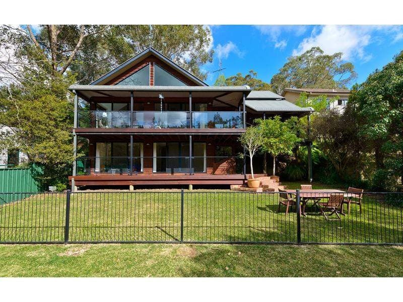 56 Carvers Road, Oyster Bay - Image 1