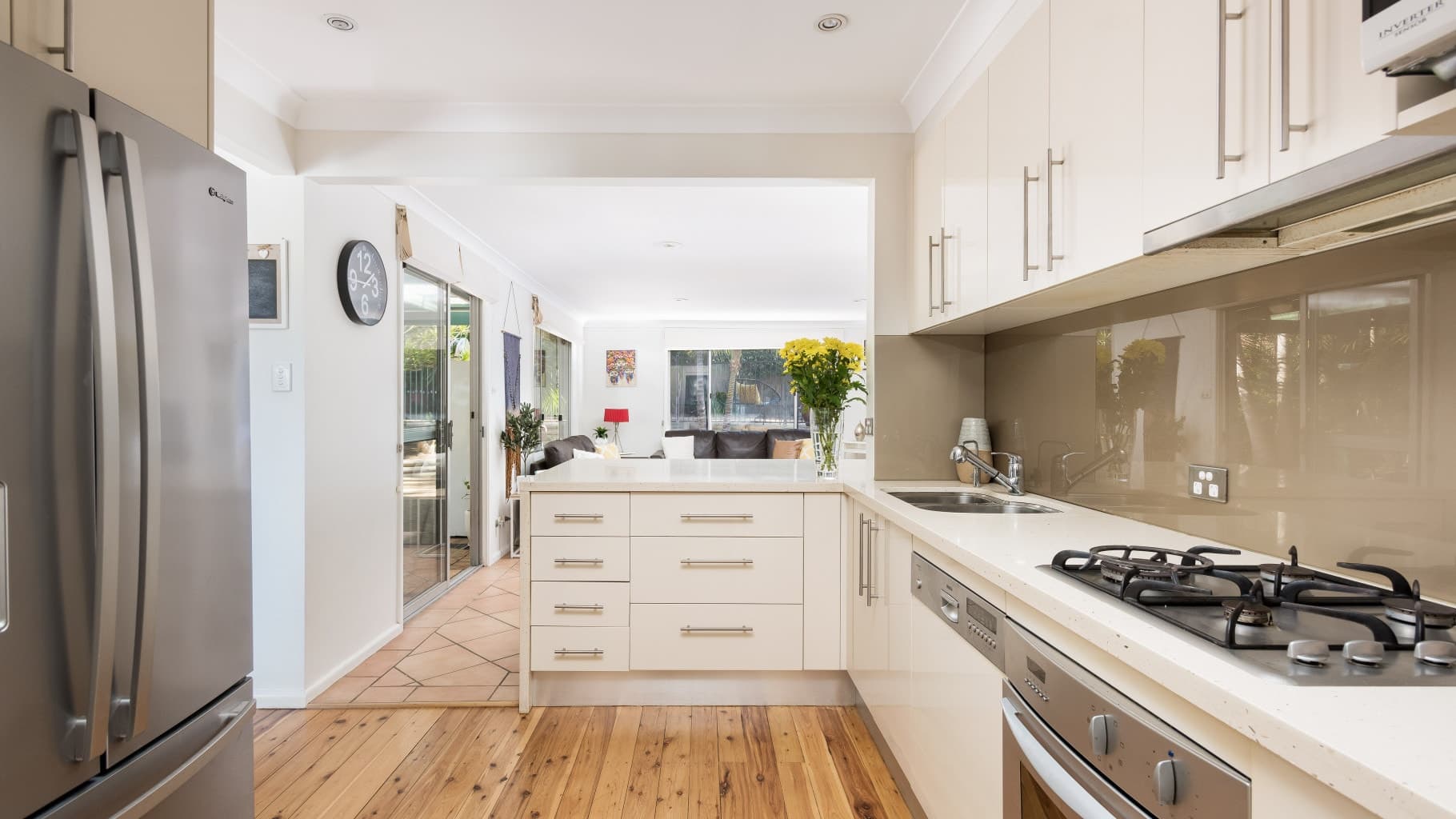 24 Browallia Crescent, Loftus - Thumbnail 3