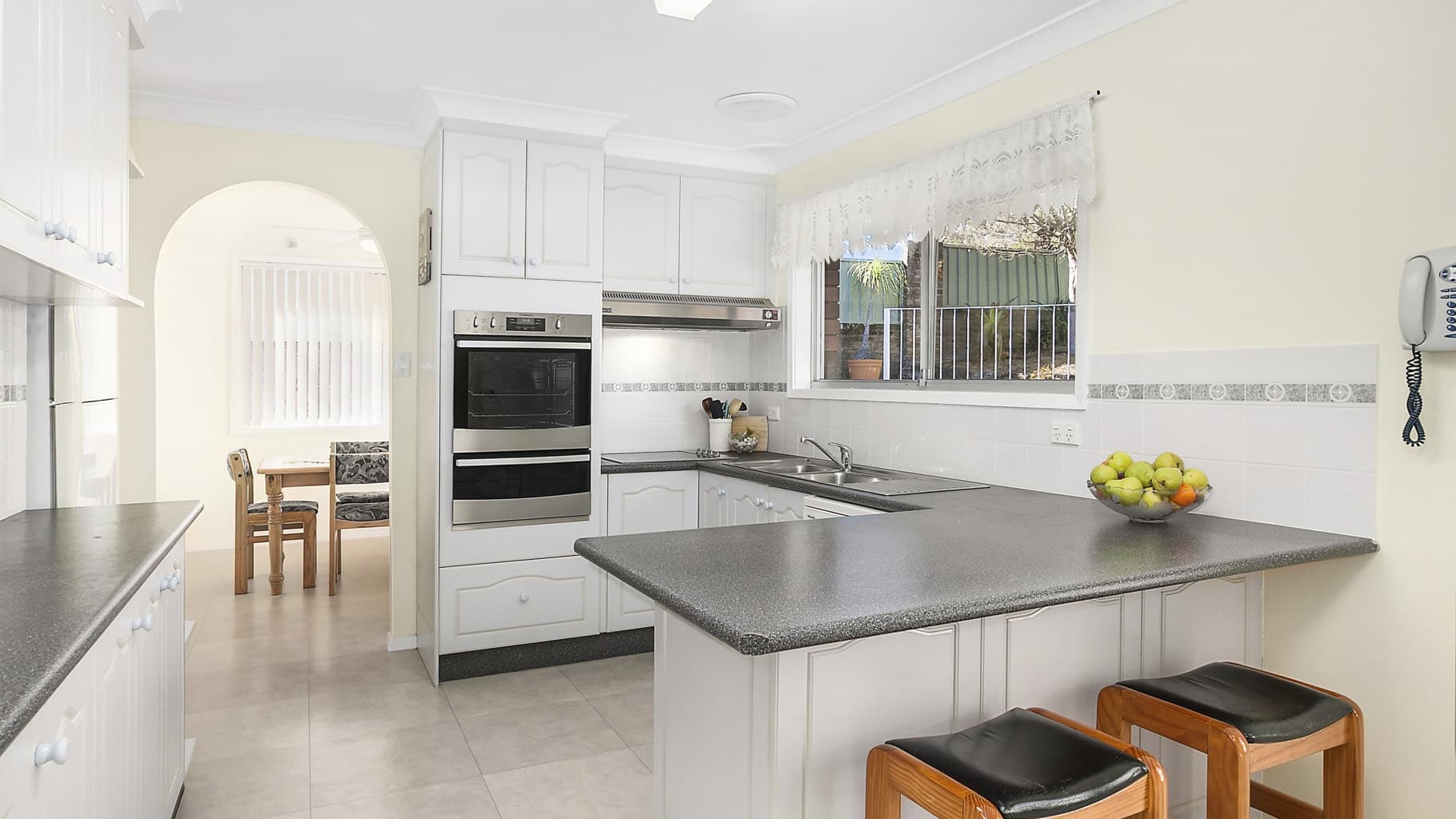 37 Lincoln Crescent, Bonnet Bay - Thumbnail 5