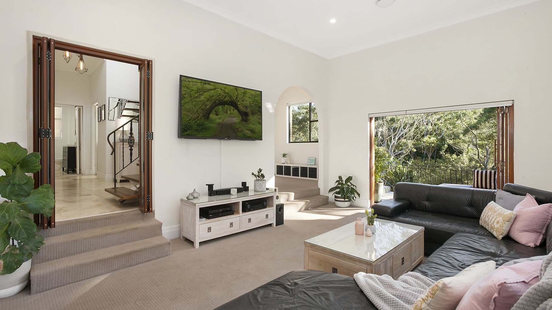 2 Surrey Place, Kareela - Thumbnail 2