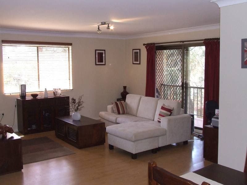 13/8-12 Railway Crescent, Jannali - Image 1
