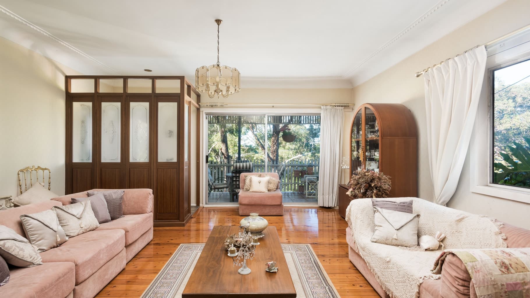 49 Carvers Road, Oyster Bay - Thumbnail 2