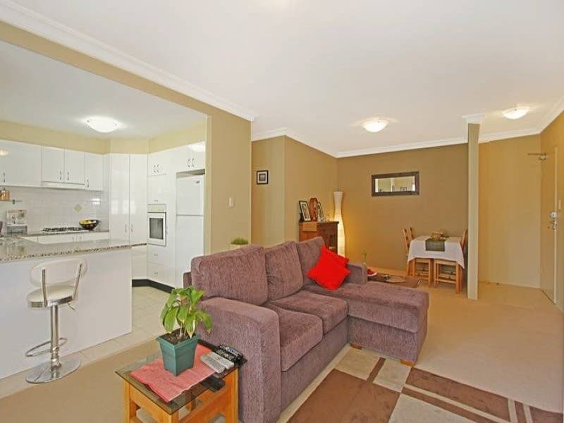 17/84 Glencoe Street, Sutherland - Thumbnail 3