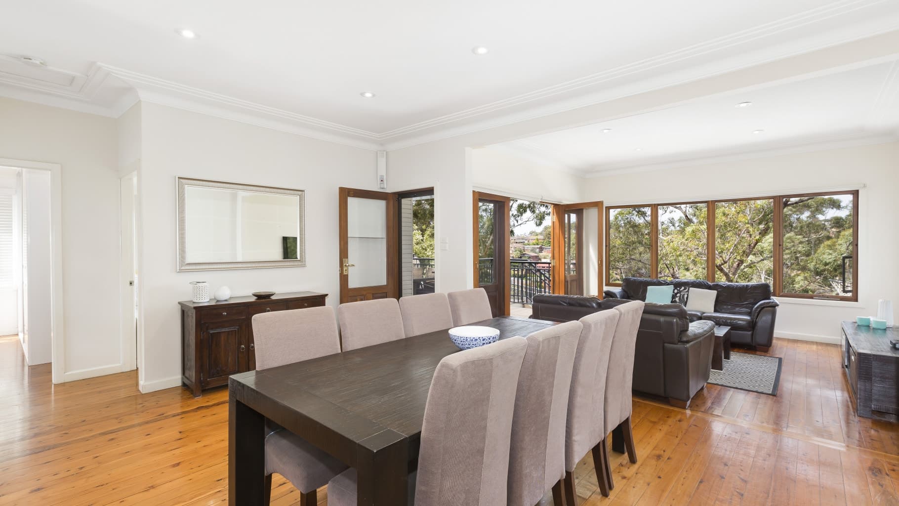 27 Loves Avenue, Oyster Bay - Thumbnail 3
