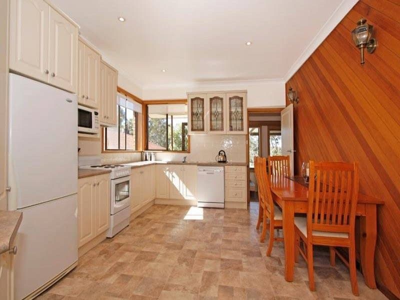 32 Ninth Avenue, Jannali - Thumbnail 3
