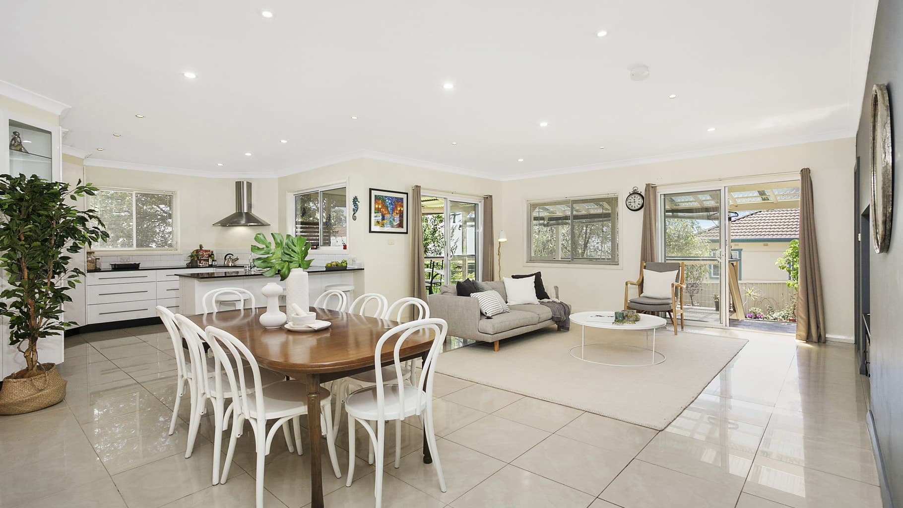 97 Georges River Road, Jannali - Thumbnail 2
