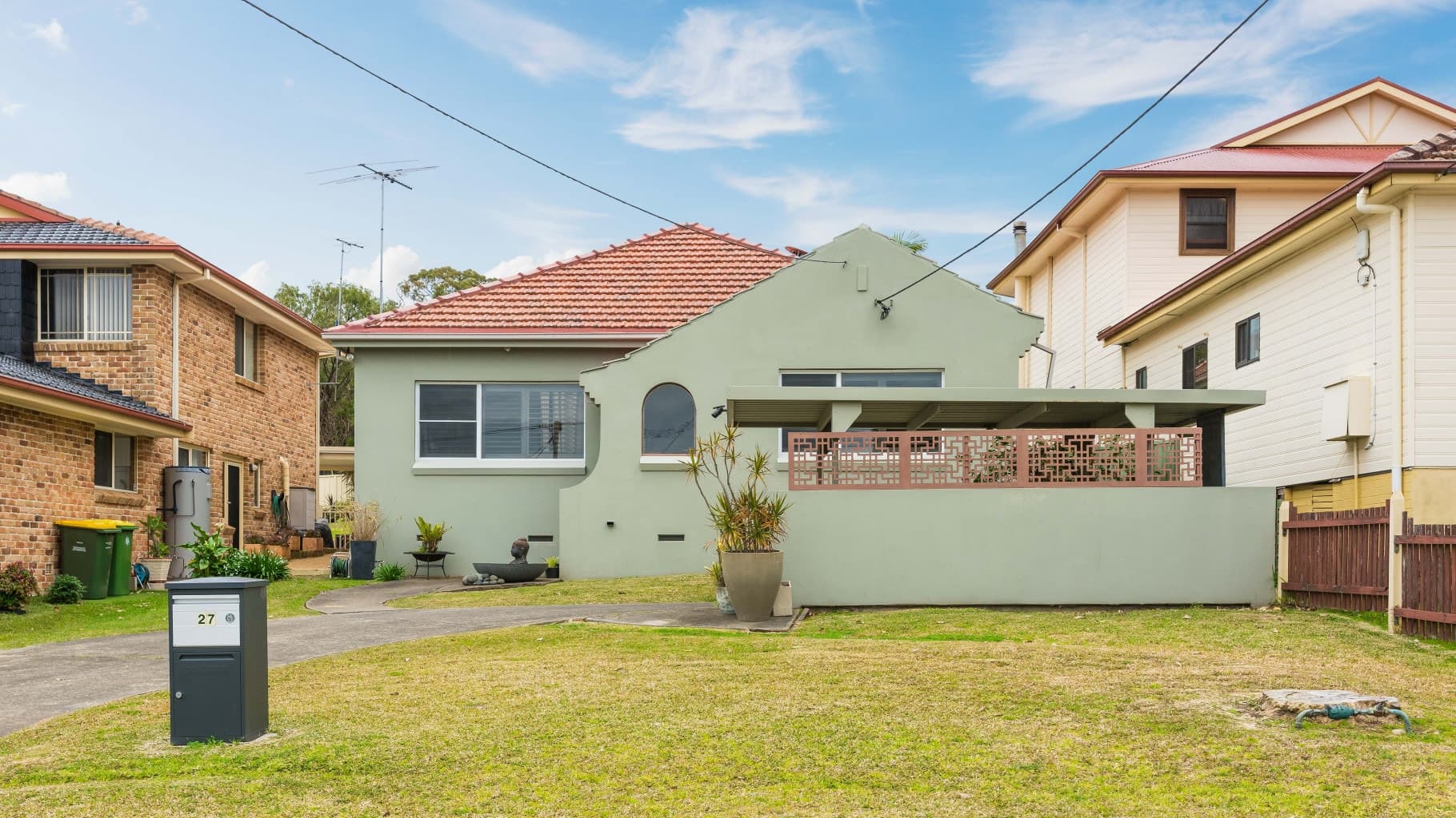 27 Second Avenue, Loftus - Image 1