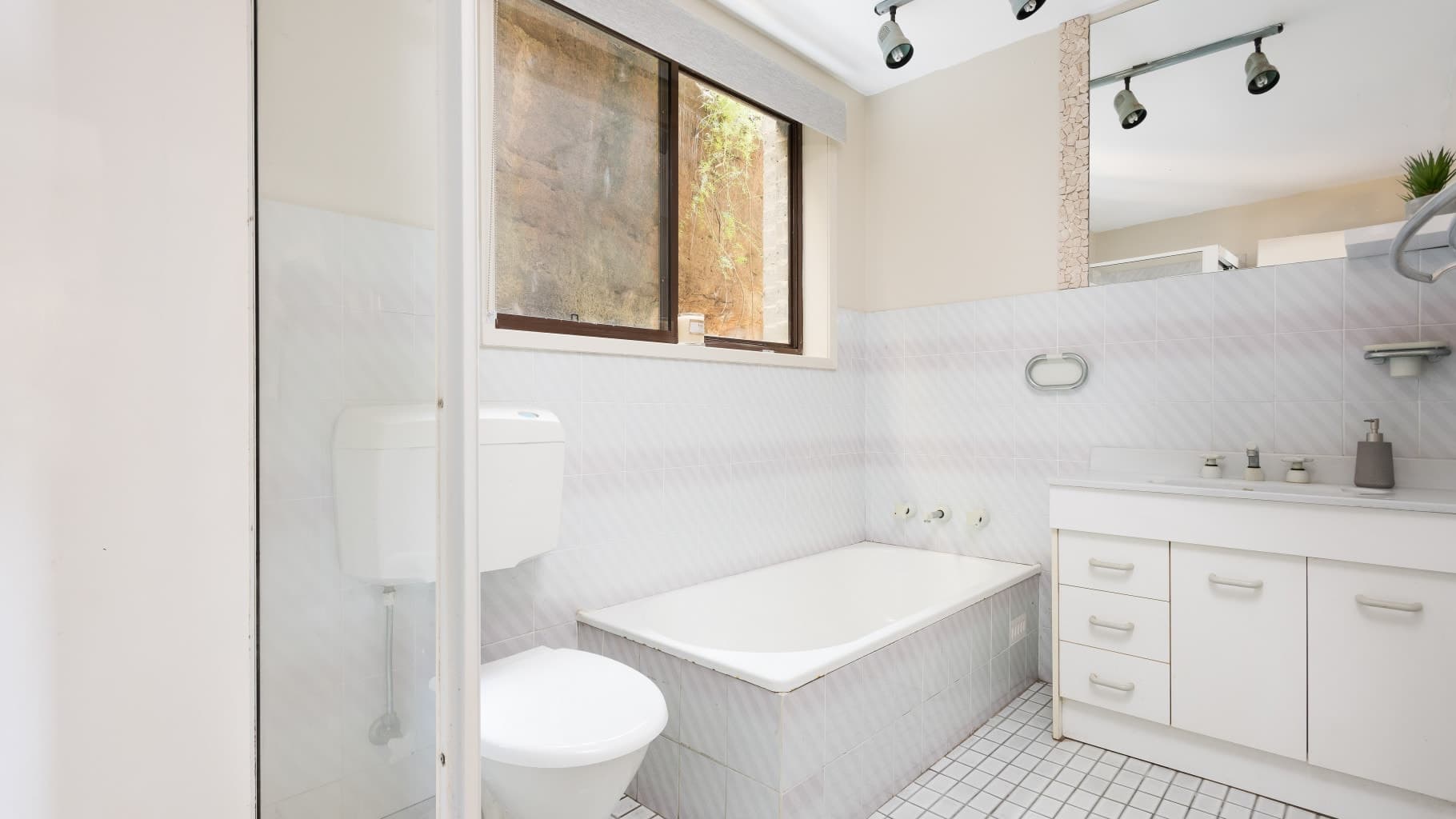 11 Garfield Avenue, Bonnet Bay - Thumbnail 5