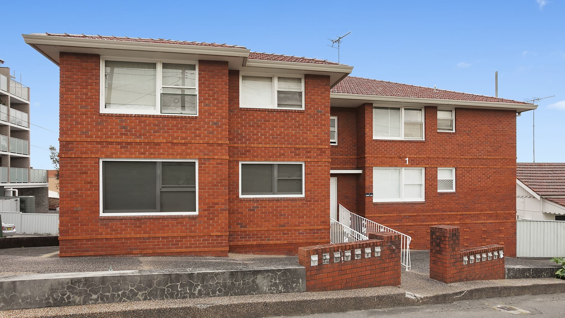 9/51A Ewart Lane, Dulwich Hill - Image 1