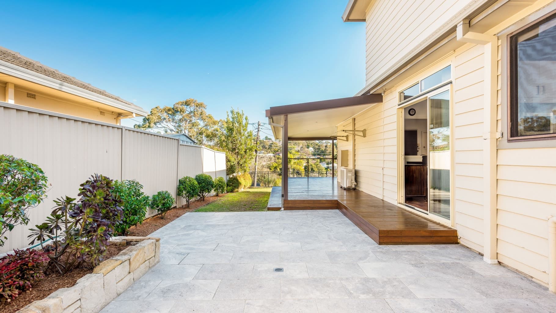 54 Riverview Road, Oyster Bay - Thumbnail 3