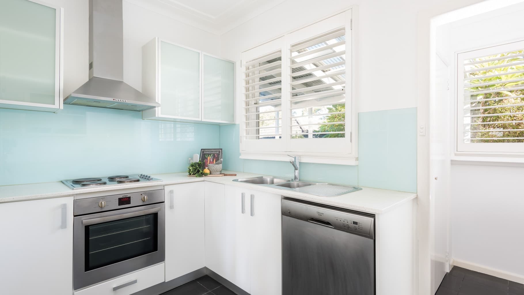 53 Wattle Road, Jannali - Thumbnail 3