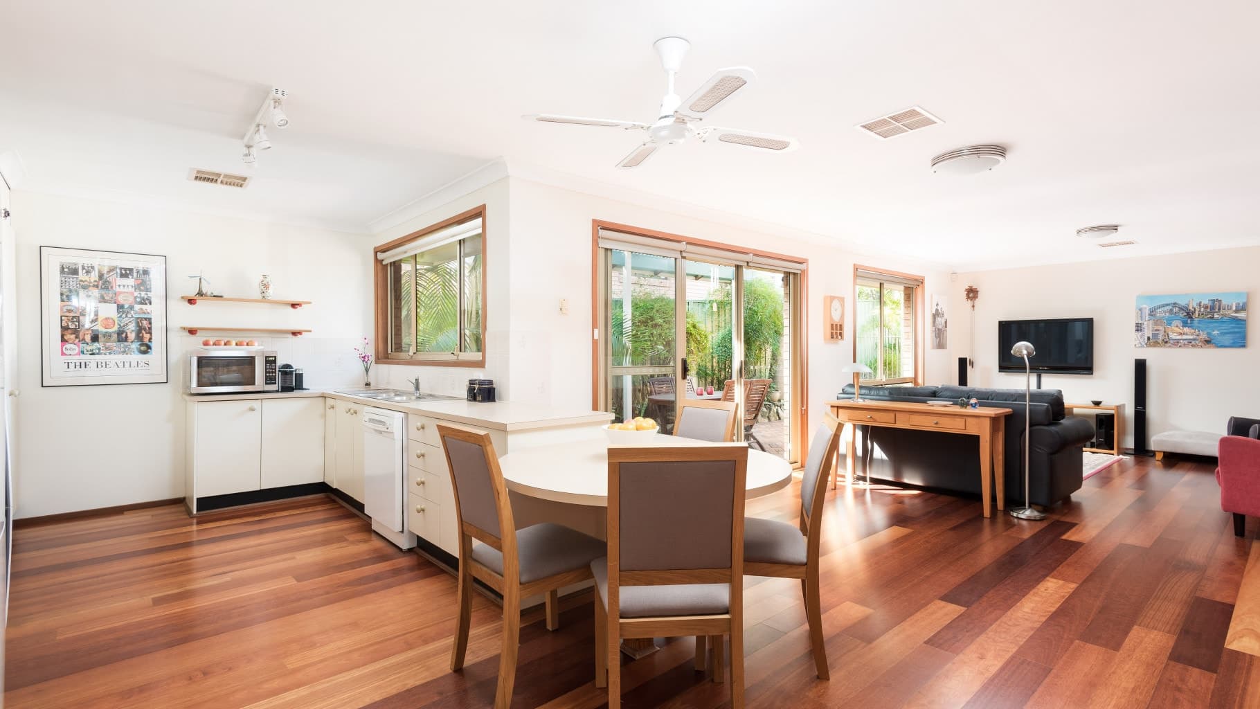 70 Green Point Road, Oyster Bay - Thumbnail 2