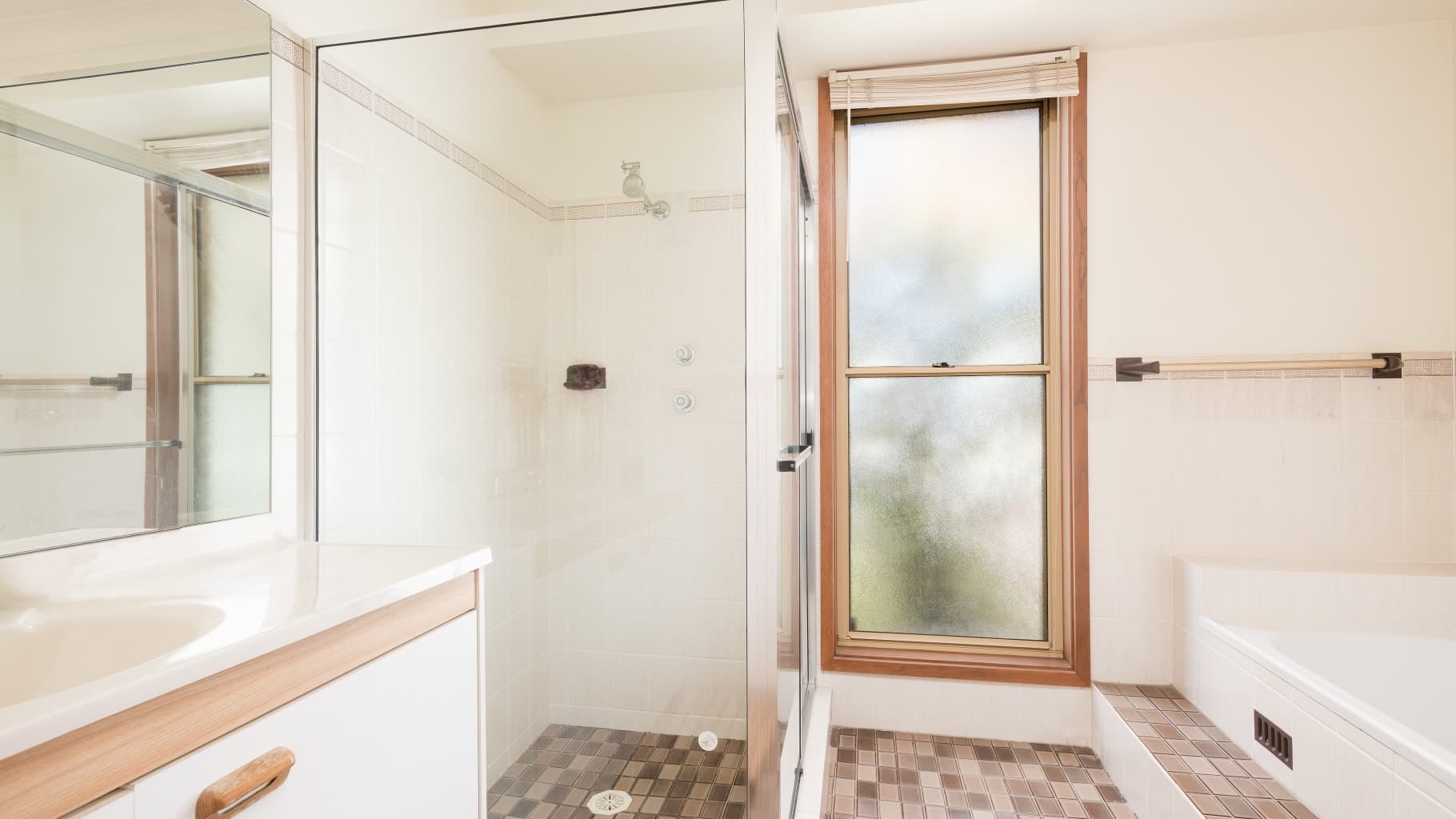 70 Green Point Road, Oyster Bay - Thumbnail 4