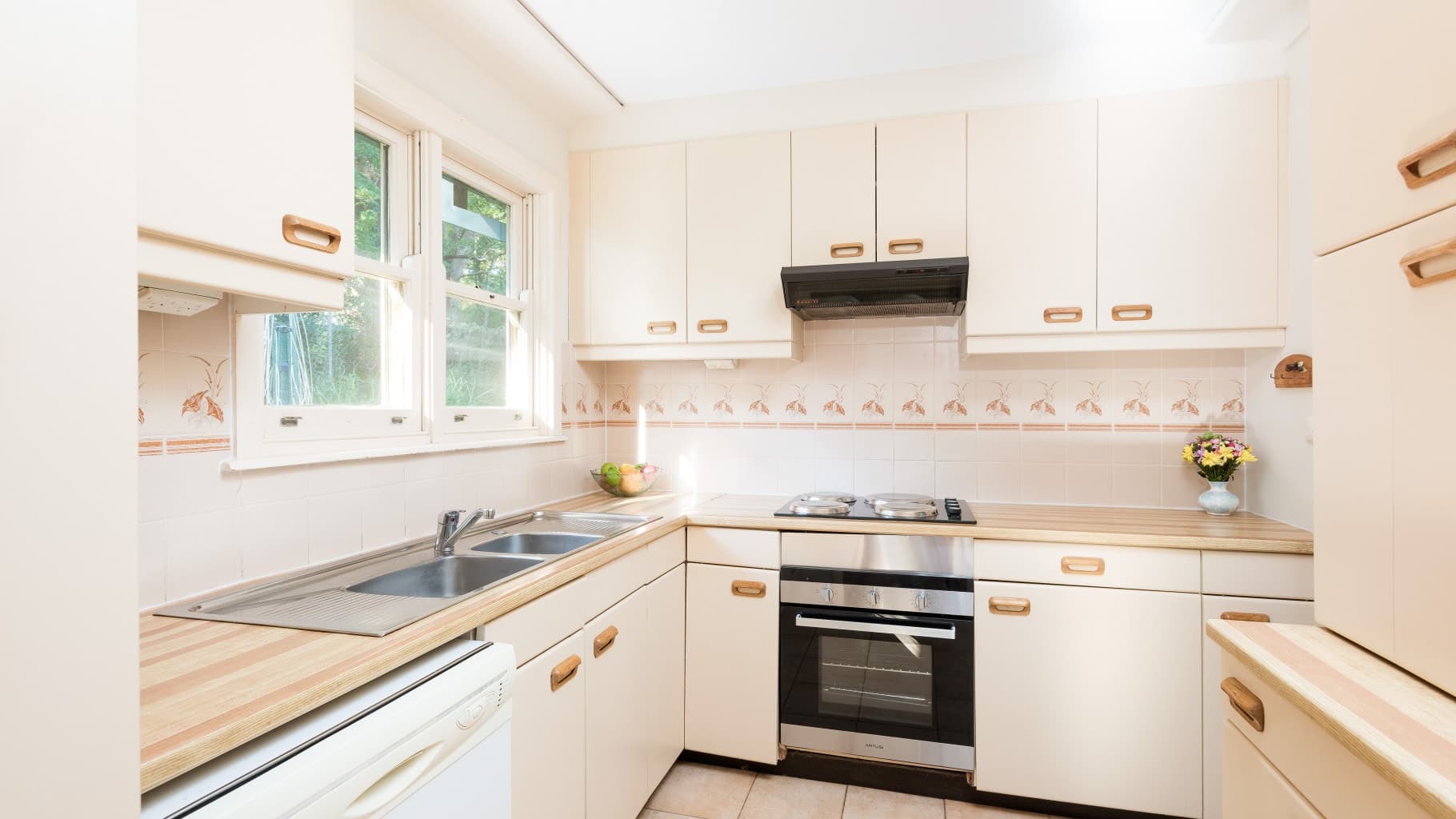 7 Pindari Avenue, Loftus - Thumbnail 3