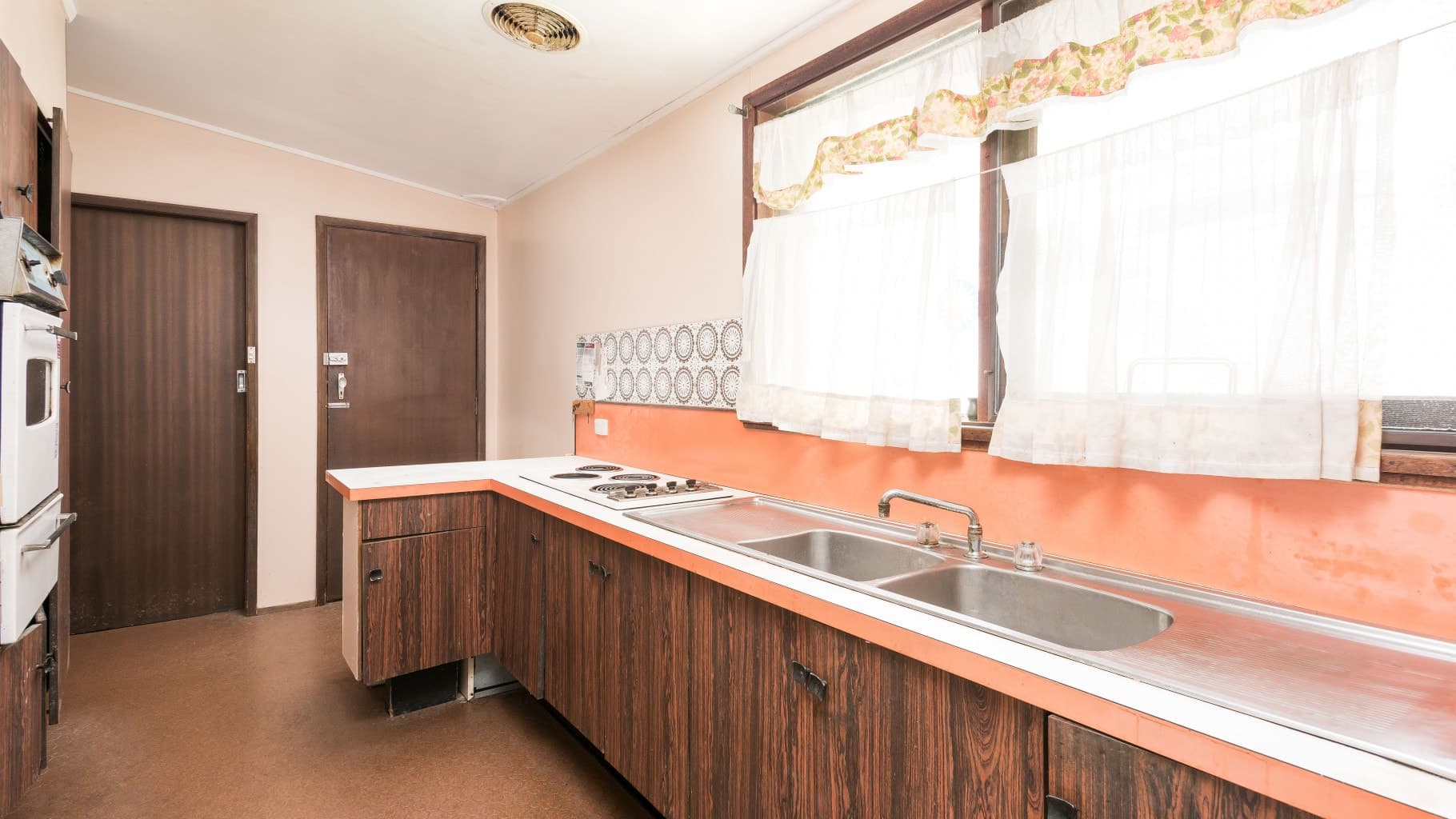 14 Jefferson Crescent, Bonnet Bay - Thumbnail 3