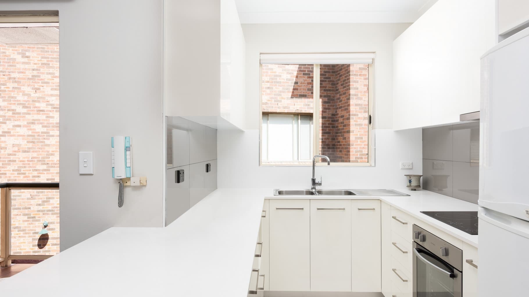 14/241-245 Kingsway, Caringbah - Thumbnail 2