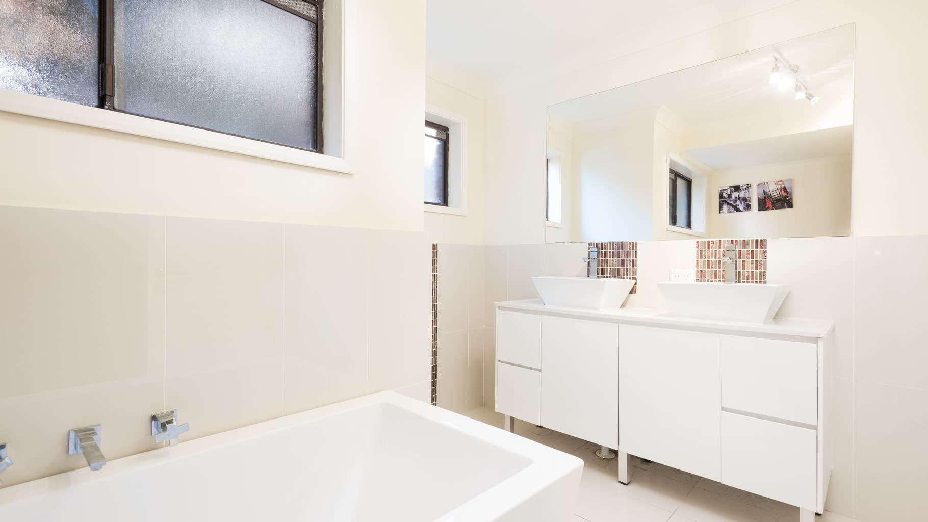 5 Delta  Place, Sutherland - Thumbnail 4