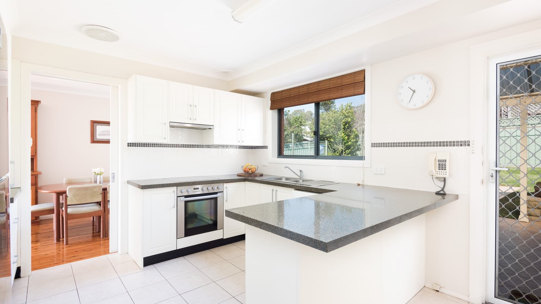 10 Logan Street, Loftus - Thumbnail 4