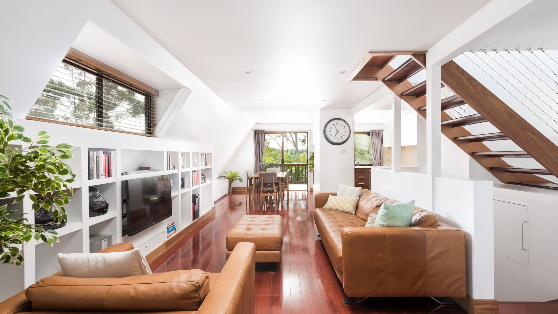 71 Oyster Bay Road, Oyster Bay - Image 1