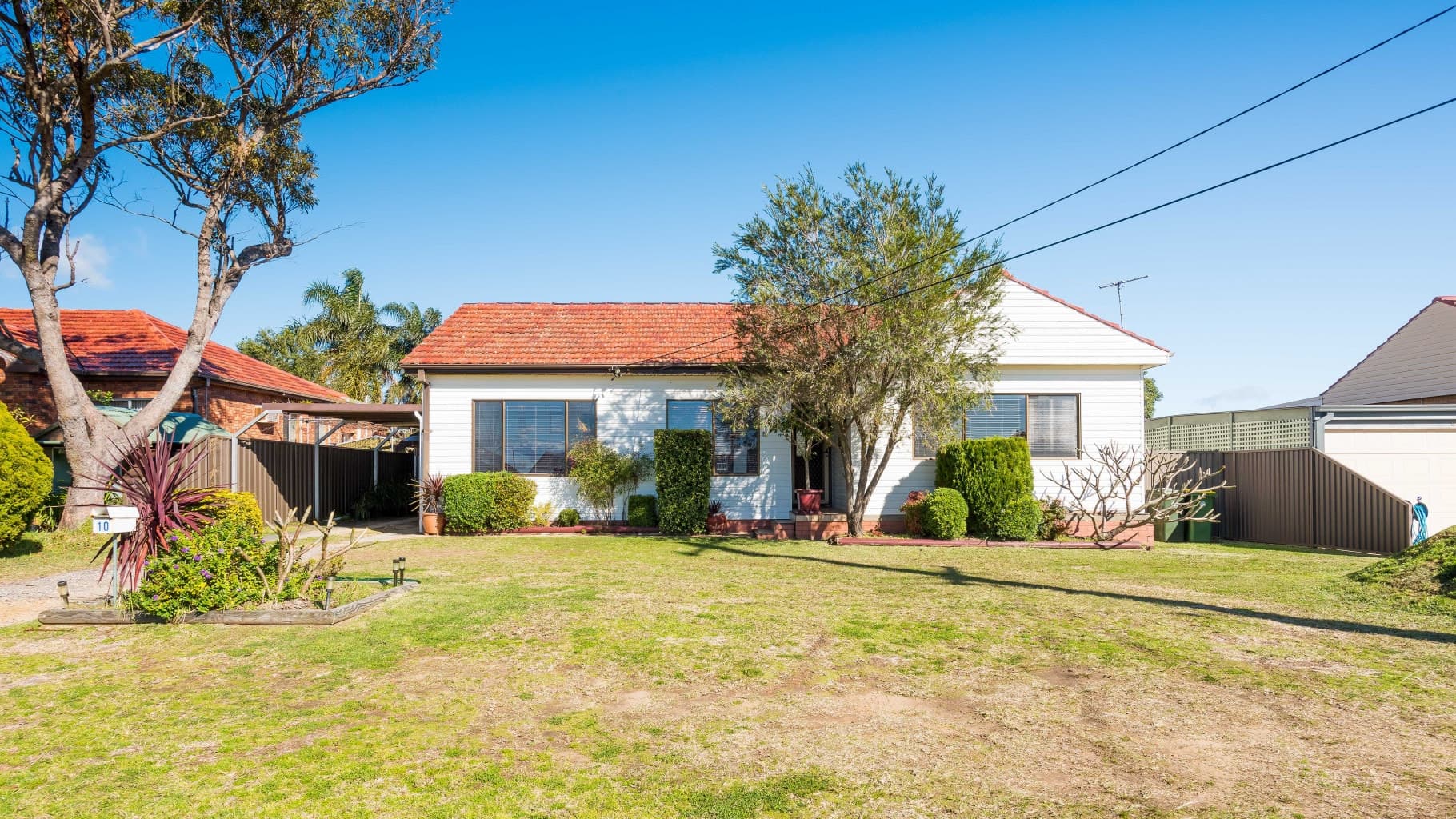 10 Mistletoe Street, Loftus - Image 1