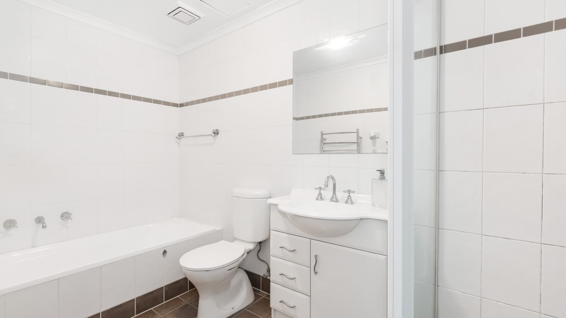 50/8-12 Wandella Road, Miranda - Thumbnail 4