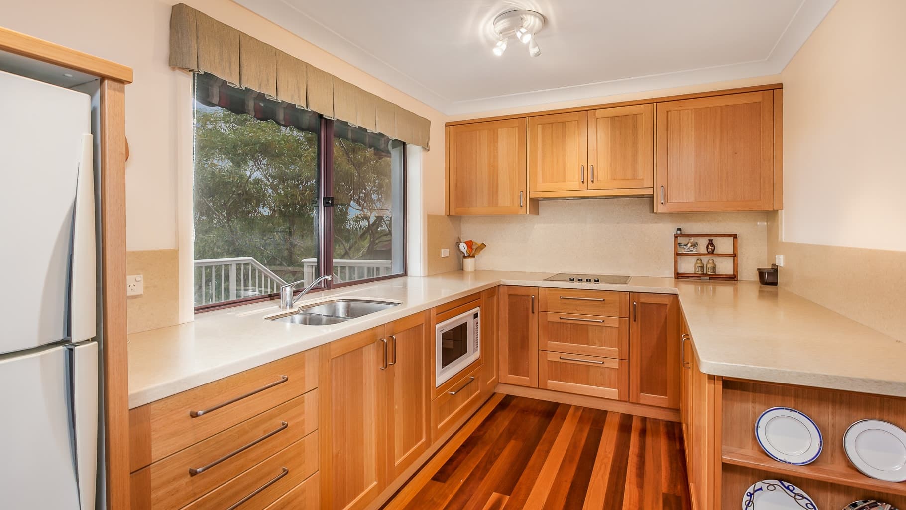 24 Lincoln Crescent, Bonnet Bay - Thumbnail 3