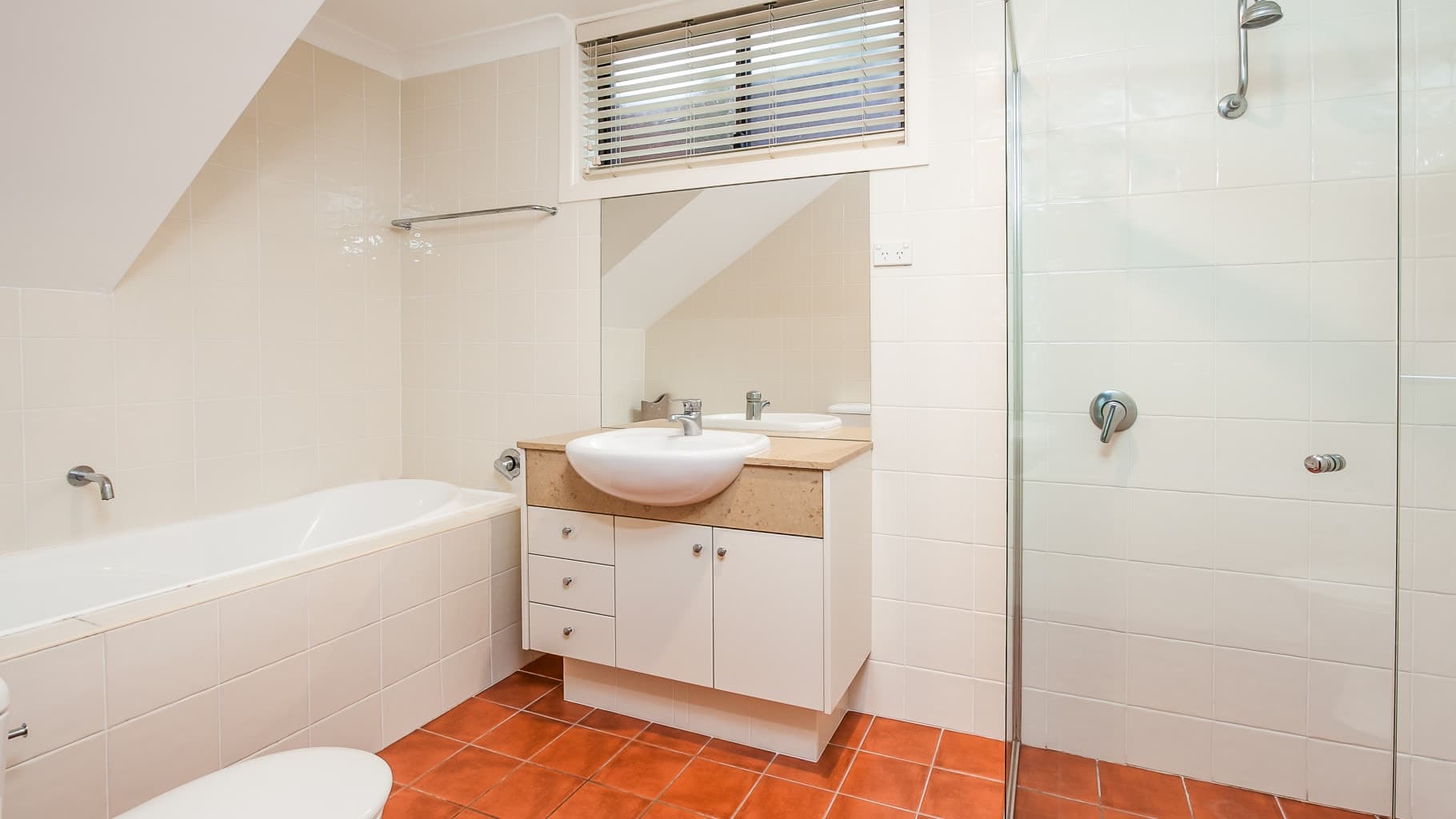 24 Lincoln Crescent, Bonnet Bay - Thumbnail 5