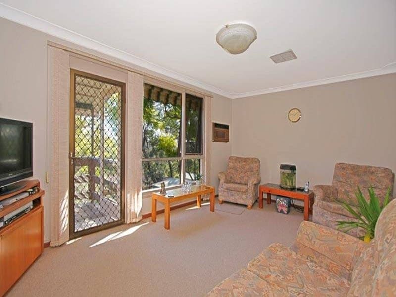 18 Lincoln Crescent, Bonnet Bay - Thumbnail 2