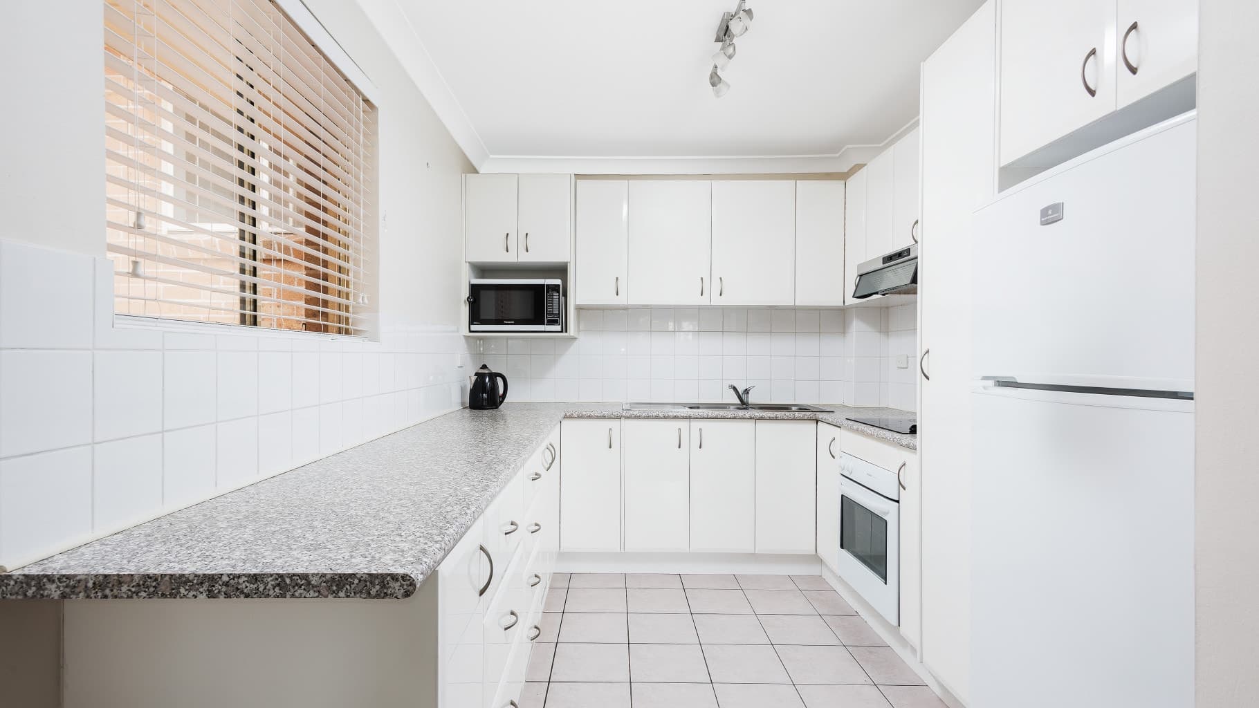 15/94-100 Linden Street, Sutherland - Thumbnail 3