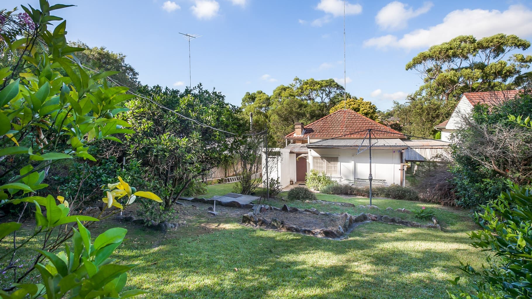 1 Manning Street, Oyster Bay - Image 1